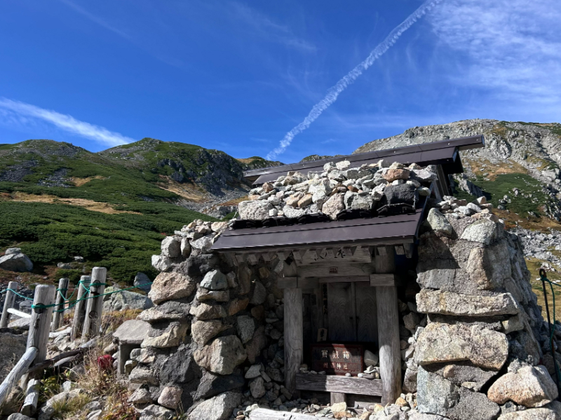越中国一之宮・雄山神社の峰本社へ。立山登拝。 | 四季タビCLUB