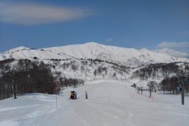 ナイスミドル奥只見丸山スキーツアー