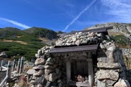 越中国一之宮・雄山神社の峰本社へ。立山登拝。